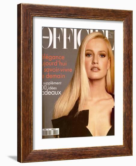 L'Officiel, December 1995 - Karen Mulder dans une Robe Yves Saint Laurent-Francesco Scavullo-Framed Art Print