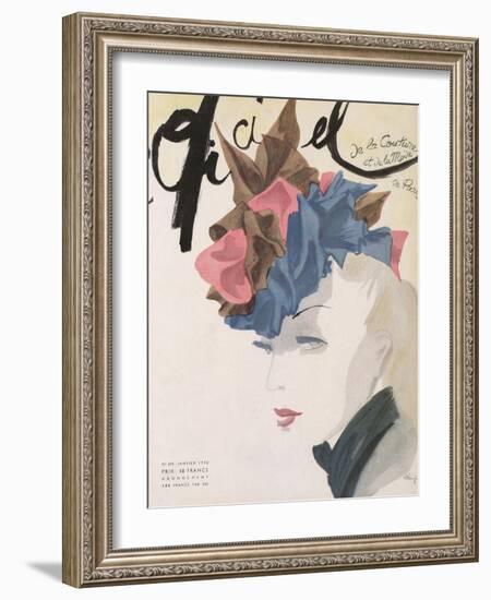 L'Officiel, January 1942-Lbenigni-Framed Art Print