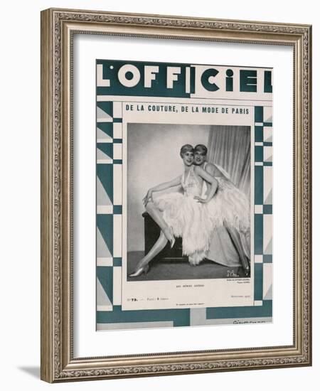 L'Officiel, June 1927 - Une Des Sisters G. en Robe de Worth-Madame D'Ora & Jean Dunand-Framed Art Print