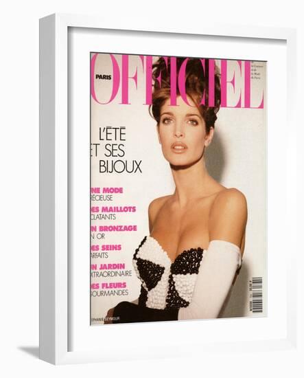 L'Officiel, June 1991 - Stéphanie Seymour, un Soutien-Gorge-Bijou Très Éton-Jean-Daniel Lorieux-Framed Art Print