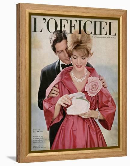 L'Officiel - Manteau du Soir de Jacques Griffe en Soie de Bianchini-Férier, Bijoux de Boucheron-Philippe Pottier-Framed Stretched Canvas