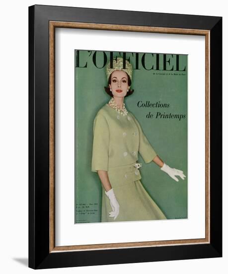 L'Officiel, March 1961 - Tailleur de Christian Dior en Tilfiz de Lesur-Roland de Vassal-Framed Premium Giclee Print