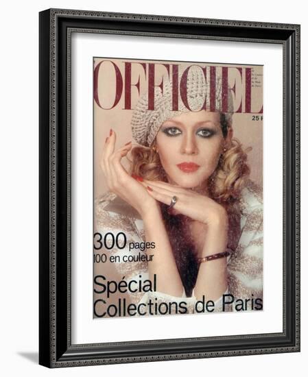 L'Officiel, March 1975 - Ensemble de Christian Dior-Roland Bianchini-Framed Art Print