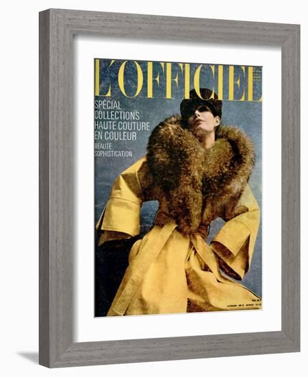 L'Officiel, May 1972 - Chasuble de Pierre Cardin-Michaël Doster-Framed Art Print