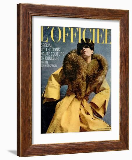 L'Officiel, May 1972 - Chasuble de Pierre Cardin-Michaël Doster-Framed Art Print