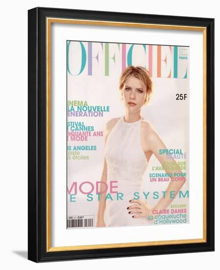 L'Officiel, May 1997 - Claire Danes en Chanel Boutique, Robe en Panne de Velours Blanche Irisée-Firooz Zahedi-Framed Art Print