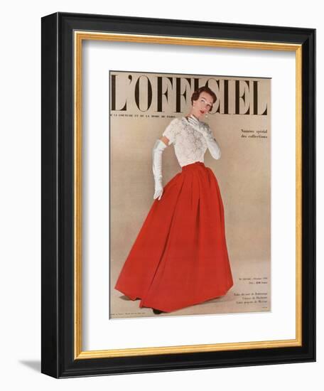 L'Officiel, October 1950 - Robe du Soir de Balenciaga, Velours de Ducharne, Laize Guipure de Maxime-Philippe Pottier-Framed Premium Giclee Print