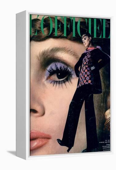 L'Officiel, October 1968 - Ensemble d'Yves-Saint Laurent en Jersey de Racine-Roland Bianchini-Framed Stretched Canvas