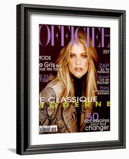 L'Officiel, October 1997 - Sarah Thomas Porte Le Manteau de La Rentrée Créé Par Trussardi-Neil Kirk-Framed Art Print