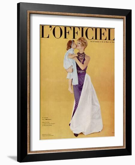 L'Officiel - Robe de Grès en Satin de Soie Ducal de Bianchini-Férier-Philippe Pottier-Framed Art Print