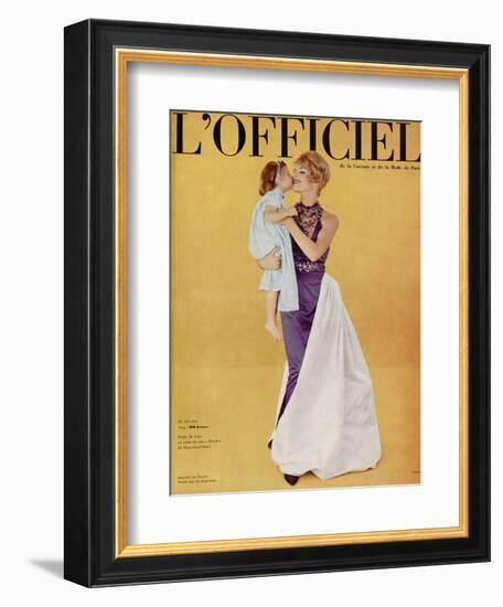 L'Officiel - Robe de Grès en Satin de Soie Ducal de Bianchini-Férier-Philippe Pottier-Framed Premium Giclee Print