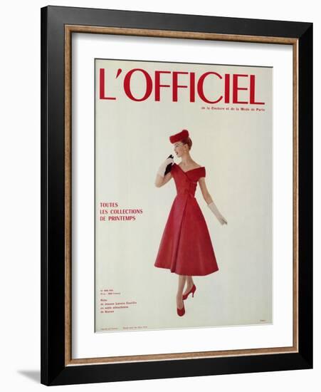 L'Officiel - Robe de Jean Lanvin Castillo en Satin Aléoutienne de Staron-Philippe Pottier-Framed Art Print