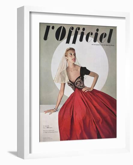 L'Officiel - Robe du Soir de Grès en Faille de Bianchini Férier-Philippe Pottier-Framed Art Print