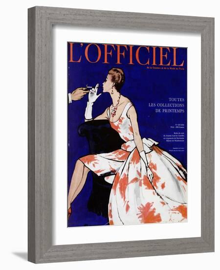 L'Officiel - Robe du Soir de Jean Lanvin Castillo en Organsoie de Ducharne, Bijoux de Mauboussin-Mourgue-Framed Art Print