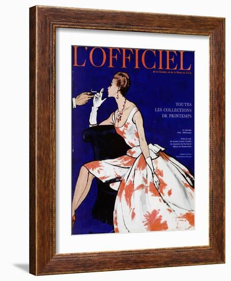 L'Officiel - Robe du Soir de Jean Lanvin Castillo en Organsoie de Ducharne, Bijoux de Mauboussin-Mourgue-Framed Art Print