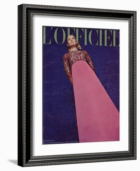 L'Officiel - Robe du Soir de Saint-Laurent en Faille de Soie d'Abraham Broderie de Rébé-Guégan-Framed Art Print