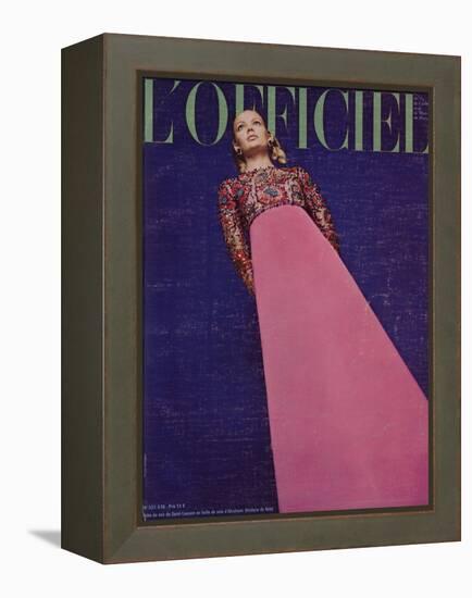 L'Officiel - Robe du Soir de Saint-Laurent en Faille de Soie d'Abraham Broderie de Rébé-Guégan-Framed Stretched Canvas