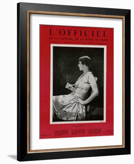 L'Officiel, September 1926 - Mlle Falconetti en Martial & Armand-G. L. Manuel Frères-Framed Art Print