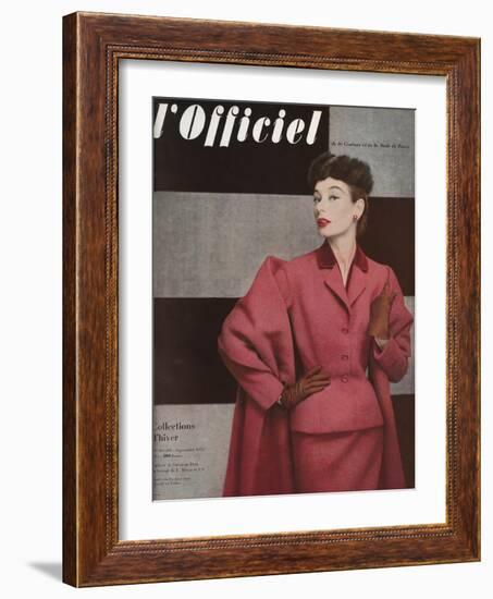 L'Officiel, September 1952 - Tailleur de Christian Dior-Philippe Pottier-Framed Art Print