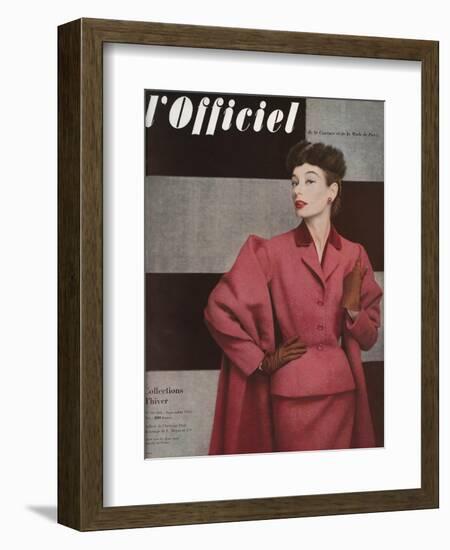 L'Officiel, September 1952 - Tailleur de Christian Dior-Philippe Pottier-Framed Art Print