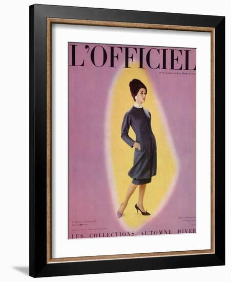 L'Officiel, September 1959 - Robe de Christian Dior en Grizki de Lesur-Philippe Pottier-Framed Art Print