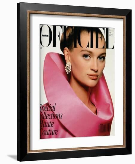 L'Officiel, September 1988 - Thérèse Porte une Cape-Fourreau À Col Corolle de Pierre Cardin-Jonathan Lennard-Framed Art Print