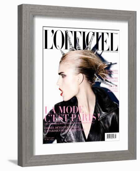 L'Officiel, September 2009 - Jana-Enrique Badulescu-Framed Art Print