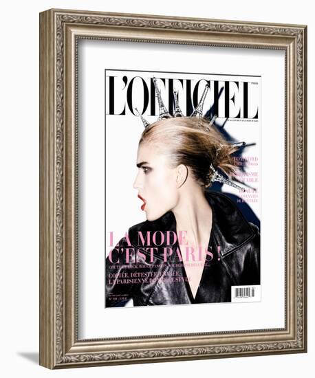 L'Officiel, September 2009 - Jana-Enrique Badulescu-Framed Premium Giclee Print