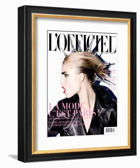 L'Officiel, September 2009 - Jana-Enrique Badulescu-Framed Premium Giclee Print