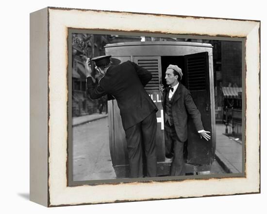 L'Operateur The Cameraman by EdwardSedgwick with Buster Keaton, 1928 Film muet --- Silent movie (b/-null-Framed Stretched Canvas