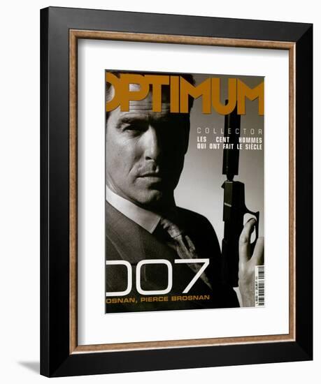 L'Optimum, December 1999-January 2000 - Pierce Brosnan-null-Framed Premium Giclee Print