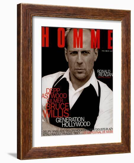 L'Optimum, May 1997 - Bruce Willis Est Habillé Par Donna Karan-Peter Lindbergh-Framed Art Print