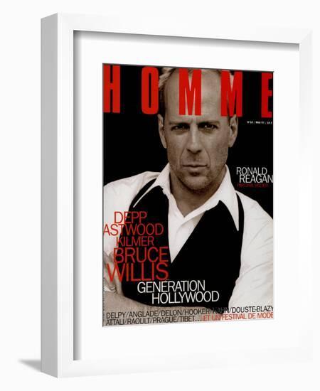 L'Optimum, May 1997 - Bruce Willis Est Habillé Par Donna Karan-Peter Lindbergh-Framed Premium Giclee Print