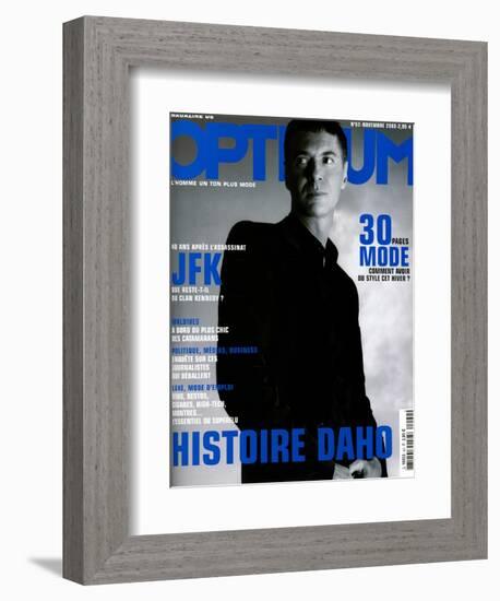 L'Optimum, November 2003 - etienne Daho, en Total Look Hedi Slimane pour Dior-Matthias Vriens-Framed Premium Giclee Print