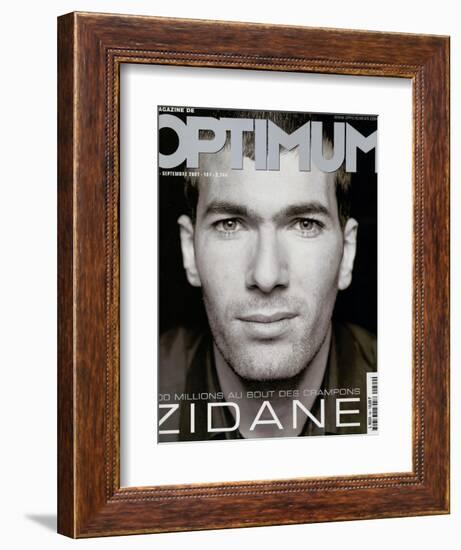 L'Optimum, September 2001 - Zinedine Zidane-François Darmigny-Framed Premium Giclee Print