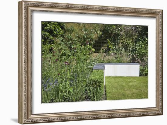 L-Shaped Concrete Bench with Slate Top in Garden, London-Pedro Silmon-Framed Photo