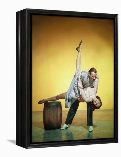 La Belle by Moscou SILK STOCKINGS by RoubenMamoulian with Cyd Charisse and Fred Astaire, 1957 (phot-null-Framed Stretched Canvas