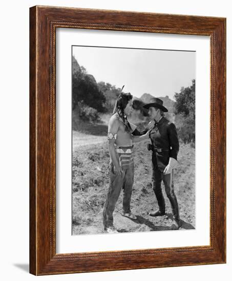 La Charge Fantastique THEY DIED WITH THEIR BOOTS ON by Raoul Walsh with Anthony Quinn and Errol fly-null-Framed Photo