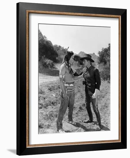 La Charge Fantastique THEY DIED WITH THEIR BOOTS ON by Raoul Walsh with Anthony Quinn and Errol fly-null-Framed Photo