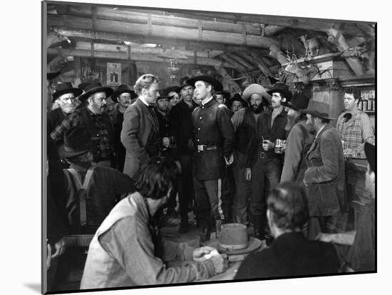 La Charge Fantastique THEY DIED WITH THEIR BOOTS ON by Raoul Walsh with Arthur Kennedy and Errol fl-null-Mounted Photo