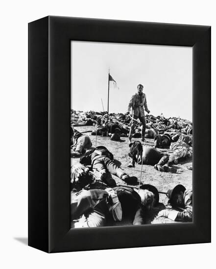 La Charge Fantastique THEY DIED WITH THEIR BOOTS ON by Raoul Walsh with Errol Flynn, 1941 (b/w phot-null-Framed Stretched Canvas