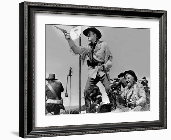 La Charge Fantastique THEY DIED WITH THEIR BOOTS ON by Raoul Walsh with Errol Flynn, 1941 (b/w phot-null-Framed Photo