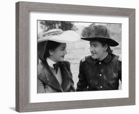 La Charge Fantastique THEY DIED WITH THEIR BOOTS ON by Raoul Walsh with Olivia by Havilland and Err-null-Framed Photo