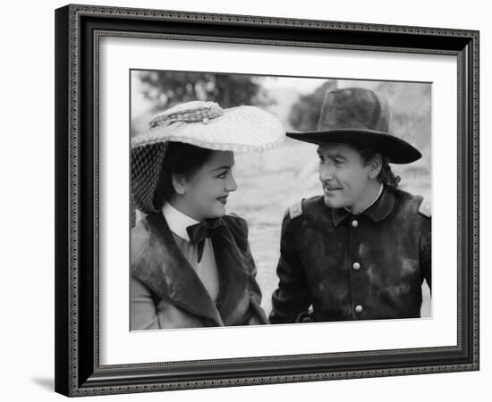 La Charge Fantastique THEY DIED WITH THEIR BOOTS ON by Raoul Walsh with Olivia by Havilland and Err-null-Framed Photo