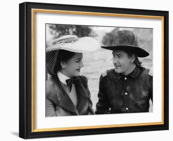 La Charge Fantastique THEY DIED WITH THEIR BOOTS ON by Raoul Walsh with Olivia by Havilland and Err-null-Framed Photo