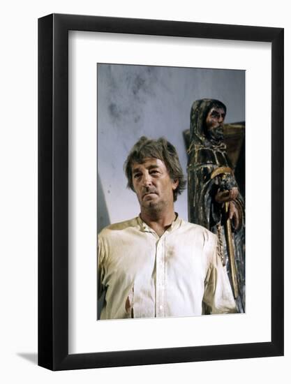 La colere by Dieu (The Wrath of God) by Ralph Nelson with Robert Mitchum, 1972 (photo)-null-Framed Photo
