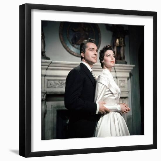 La Comtesse aux pieds nus THE BAREFOOT CONTESSA by Joseph L. Mankiewicz with Rossano Brazzi and Ava-null-Framed Photo