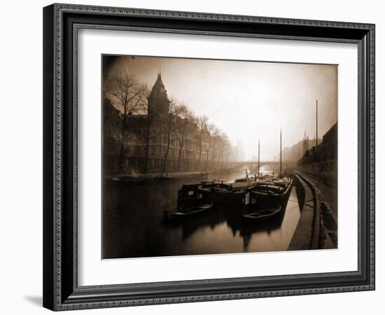 La Conciergerie et la Seine, Brouillard en Hiver, 1923-Eugène Atget-Framed Photographic Print