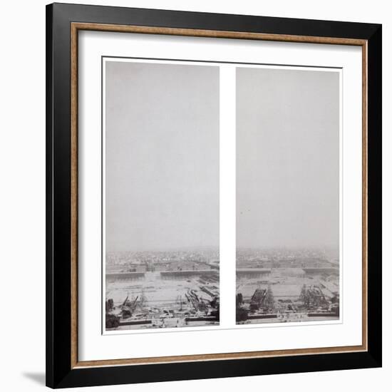 La construction de la Tour Eiffel vue de l'une des tours du Palais du Trocadéro-Théophile Féau-Framed Giclee Print