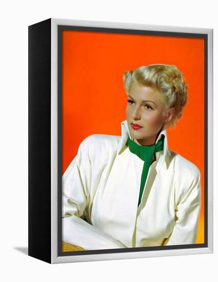 La Dame by Shanghai THE LADY FROM SHANGHAI by OrsonWelles with Rita Hayworth, 1947 (photo)-null-Framed Stretched Canvas